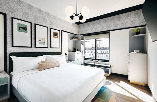 Downtown Chattanooga Hotel | Kinley Chattanooga Southside, a Tribute Portfolio Hotel