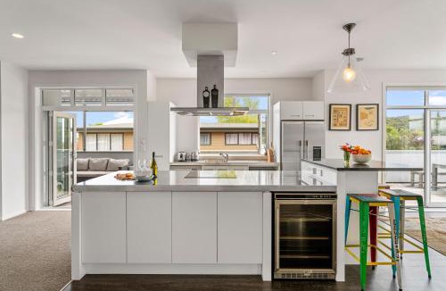 Kinloch House | Kinloch Lookout