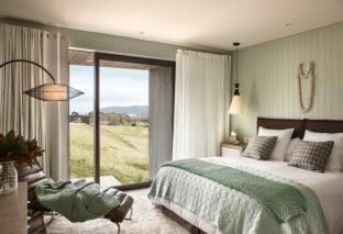 Kinloch Cabin | Kinloch Manor & Villas