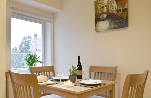 Dunfermline House | Kinneddar Cottage