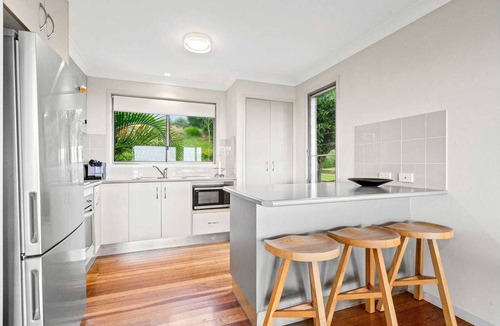 Tintenbar House | Kinvara Ridge - Panoramic Coastal Bliss