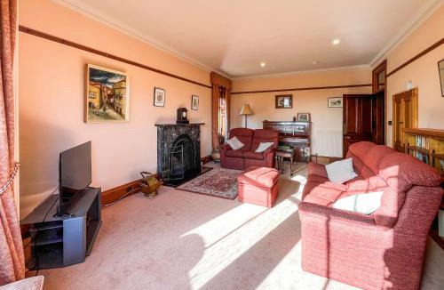 Newbridge House | Kirkdale