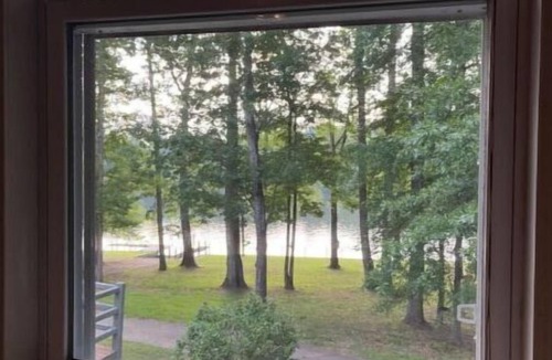 Cook Springs Apartment | Kirkseys Bend Lakeside Retreat with boat launch
