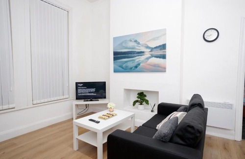 Leeds Apartment | KIRKSTALL SERVICED APARTMENTS LEEDS