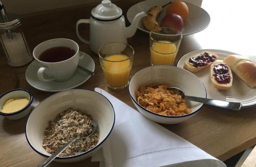 Glenelg Bed & Breakfast | Kirkton Bay House Bed and Breakfast