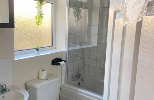 Hull House | Kisobi Home Bedroom 2