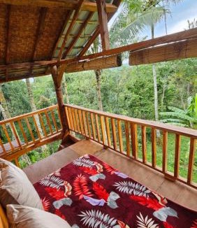 Kecamatan Pringgasela Hotel | Kita Bungalows Tetebatu