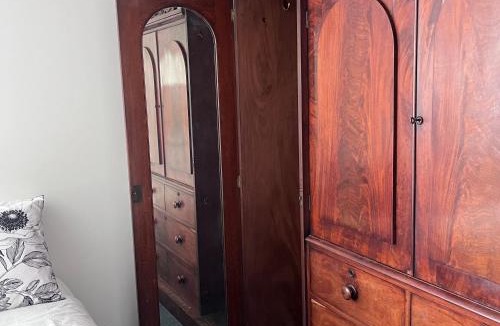 Titirangi Bed & Breakfast | Kitchen Garden Studio Bed and Breakfast