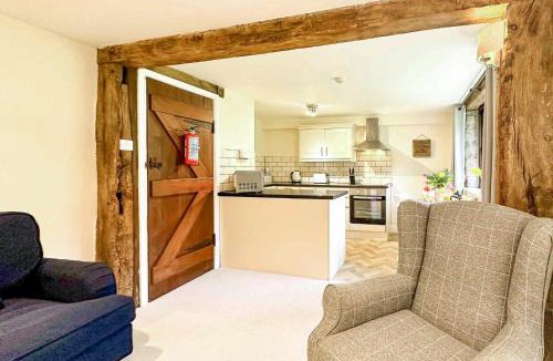 Builth Wells House | Kite 1 - Uk6549