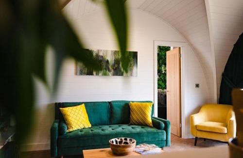 Castle Bytham House | Kite Lodge