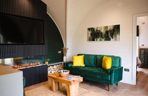 Castle Bytham House | Kite Lodge