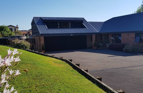 East Tamaki Heights Apartment | Kiteroa Studio Apartment