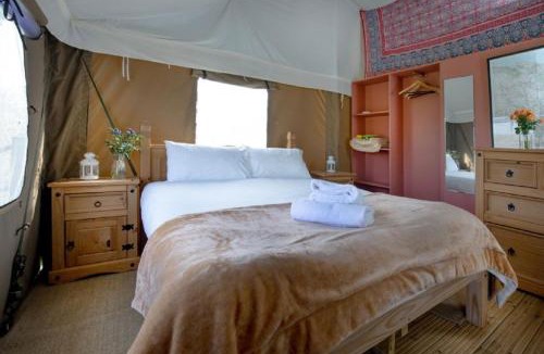 Saint Blazey House | Kittisford Barton at Lantern and Larks