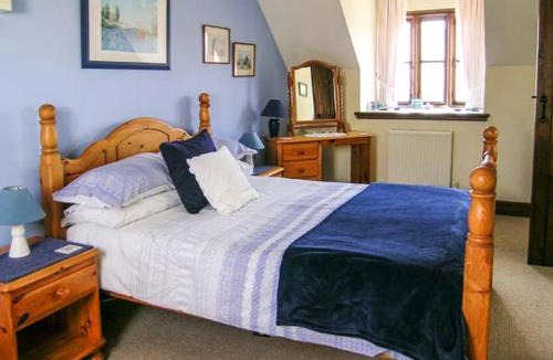 Godshill House | Kitty's Loft