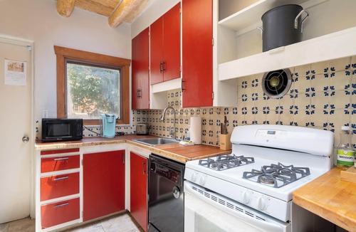 Southside House | Kiva Cottage by Kokopelli Property Management