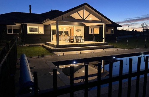 Kerikeri House | Kiwi Retreat