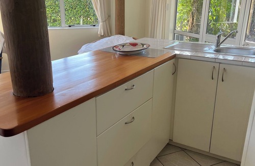 Cooks Beach House | Kiwiana in Cooks beach