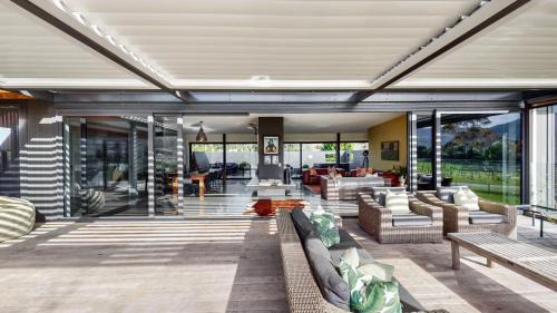 Eskdale House | Kiwiesque