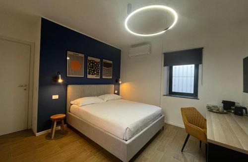 Appiano Gentile House | KJ guesthouse