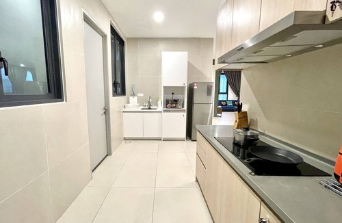 Kampung Kerinchi Apartment | KL Gateway Premium Residences by MOKA