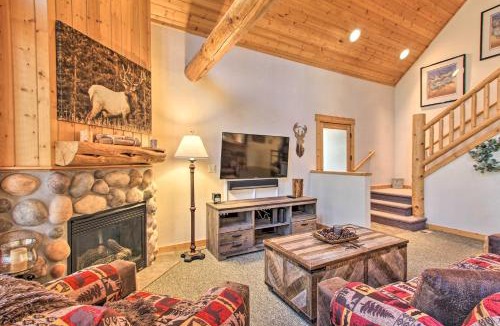 Klamath Falls House | Klamath Falls Cabin Retreat w/Deck & Grill!