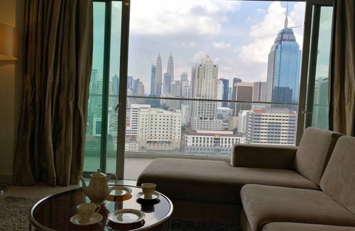 Chow Kit Apartment | KLCC View 2BR with infinity pool