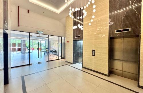 Labu Apartment | KLIA Residensi With Netflix