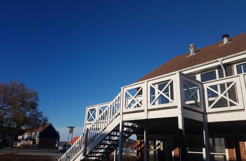 Borre Bed & Breakfast | Klintholm Marina Park Cabins