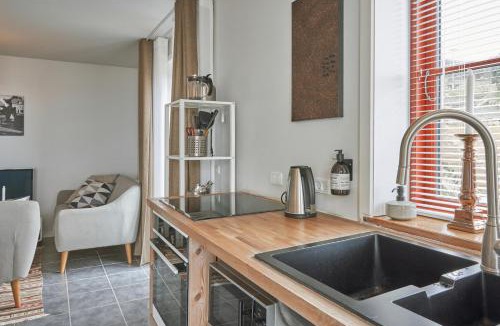 Gudhjem Hotel | Klippen Hotel - Grevens Dal