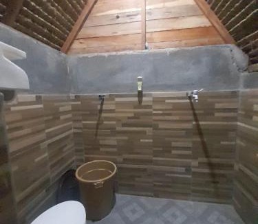 Kecamatan Gunungsari Bed & Breakfast | KLM Bungalow Lombok
