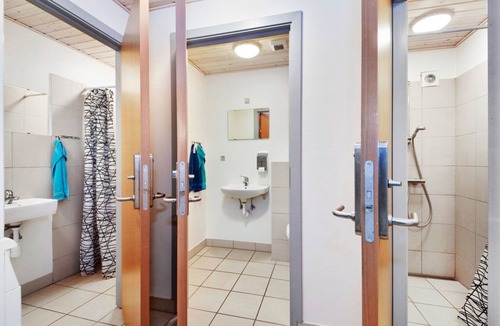 Tarm House | Knaplund Destillery