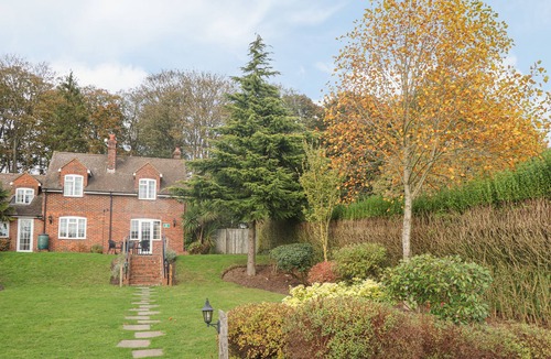 Maidstone Cottage | Knights Cottage