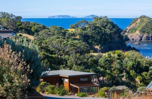 Tutukaka Bed & Breakfast | Knights in Residence