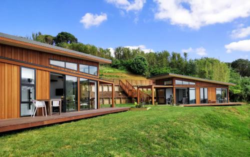 Tutukaka Bed & Breakfast | Knights in Residence