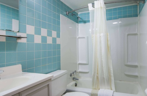 Amsterdam Hotel | Knights Inn Amsterdam