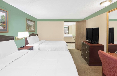 Battle Creek Hotel | Knights Inn Battle Creek