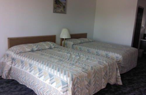 Boardman Hotel | Knights Inn Boardman