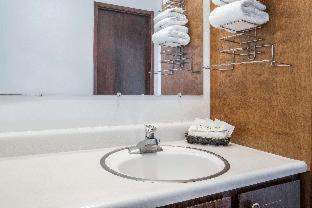 Boardman Hotel | Knights Inn Boardman