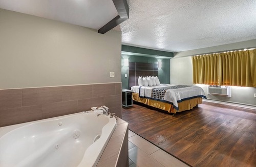 Bristol Hotel | Knights Inn Bristol