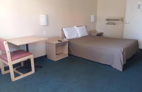 Burlington Hotel | Knights Inn Burlington NC