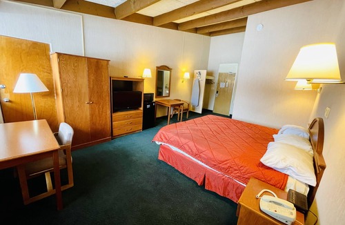 Liberty Hotel | Knights Inn Liberty