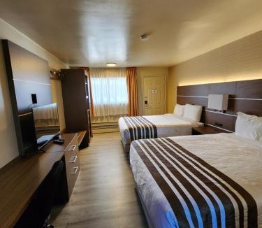 Lindsay Hotel | Knights Inn Lindsay