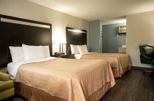 Mount Airy Hotel | Knights Inn Mount Airy