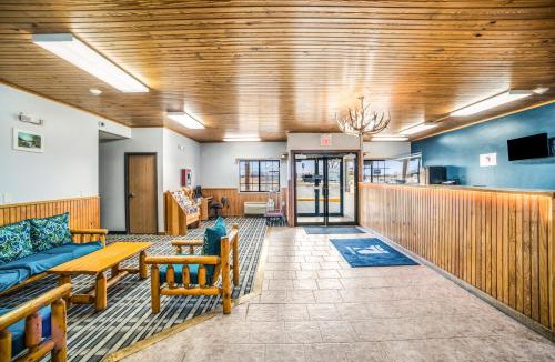 New Florence Hotel | Knights Inn New Florence