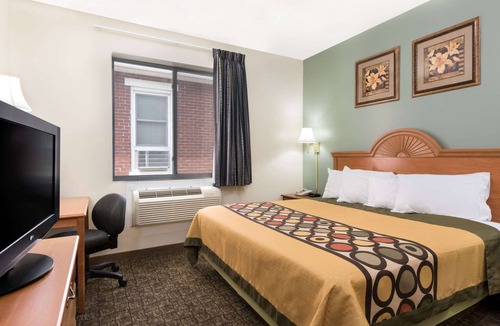 Palmyra Hotel | Knights Inn Palmyra