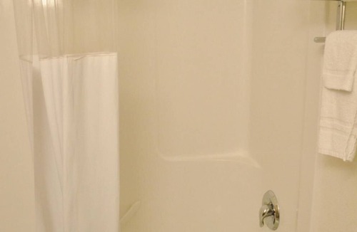 Quincy Hotel | Knights Inn Quincy