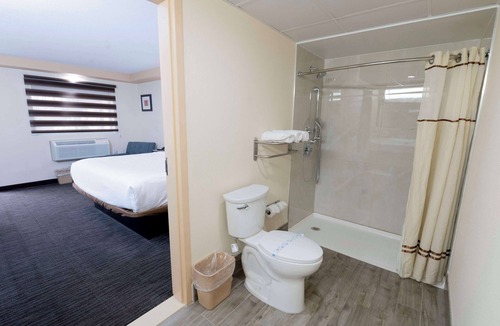 Hopelawn Hotel | Knights Inn South Amboy