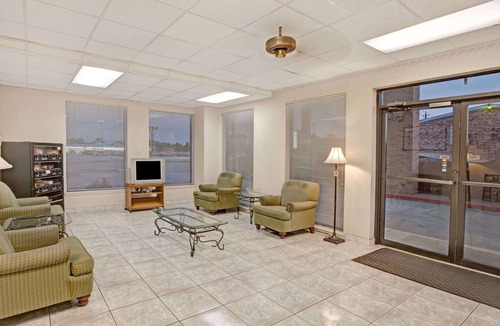 South Houston Hotel | Knights Inn South Houston