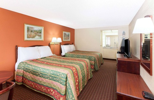 Tucker Hotel | Knights Inn Tucker
