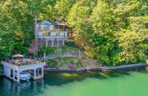 Clarkesville House | Knot Done Luxurious Lakefront Lodge